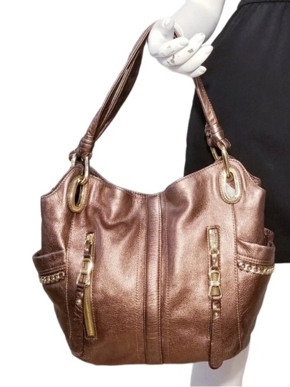 B Makowski Alice copper bronze pebbled leather, gold tone hardware hobo bag EUC